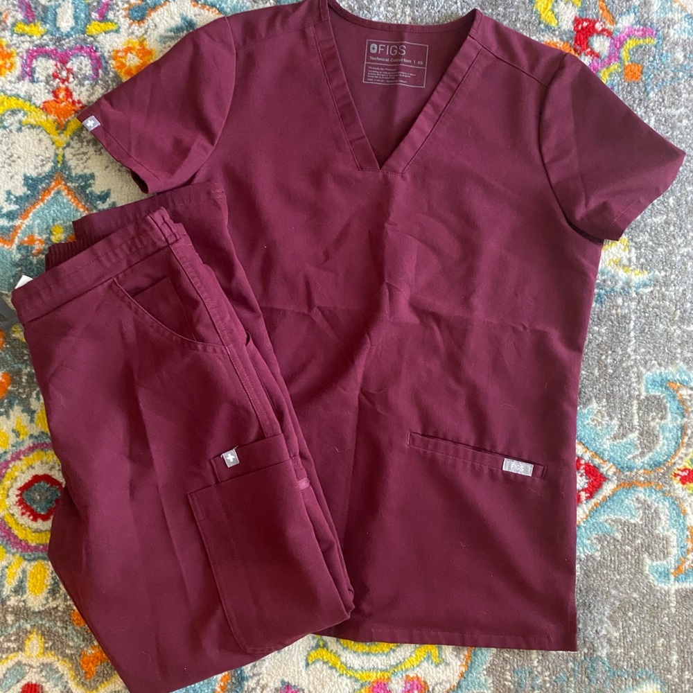 FIGS Burgundy Set